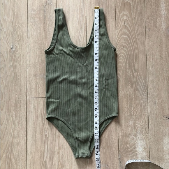 Zara Olive Green Ribbed Bodysuit Size M-L - Picture 6 of 8
